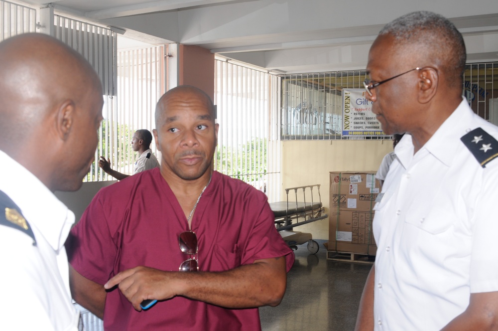 DC Guard commanding general visits Cornwall Regional Hospital in Jamaica