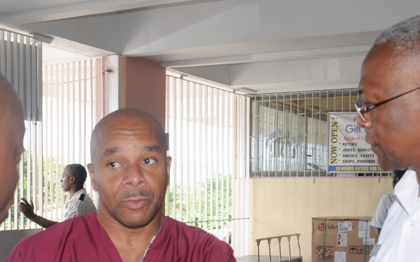 DC Guard commanding general visits Cornwall Regional Hospital in Jamaica