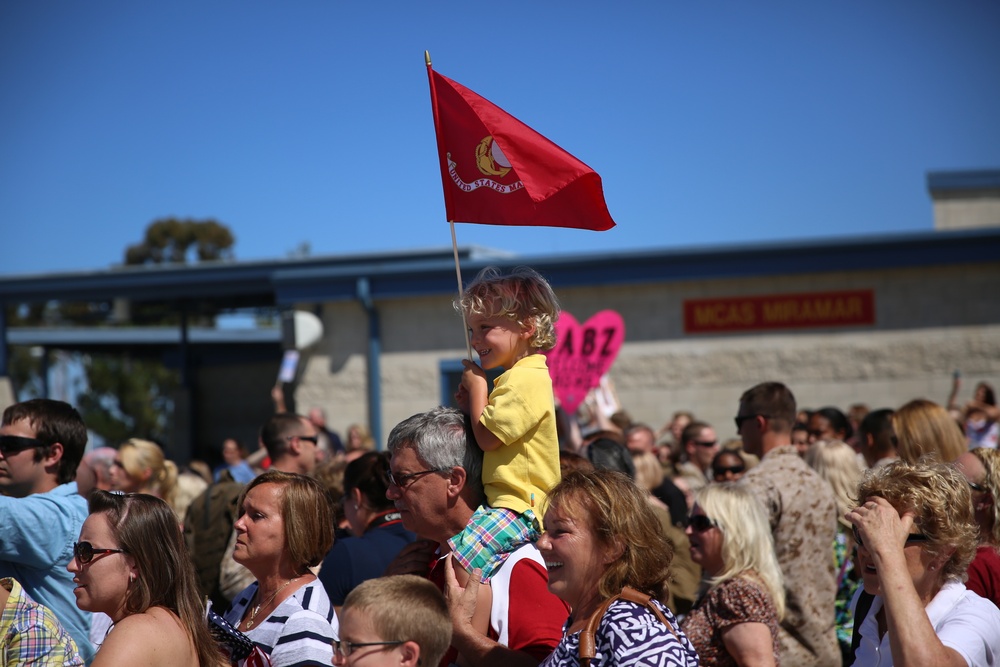 HMH-466 Marines return from deployment