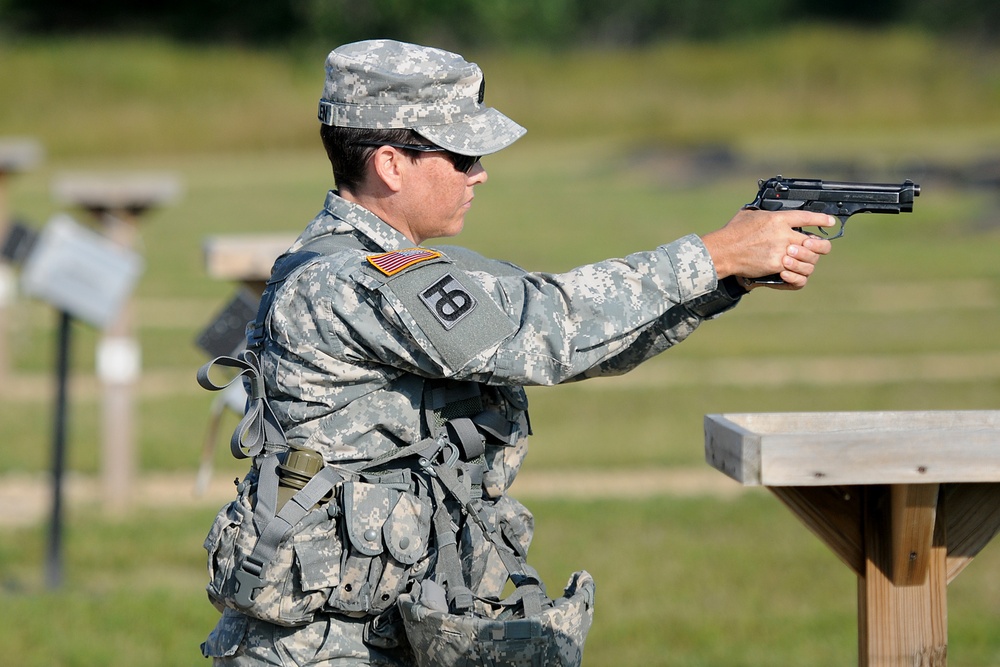 Army Reserve soldiers prepare for individual weapons qualification