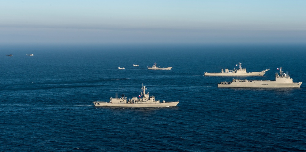 Partner nations sailing together