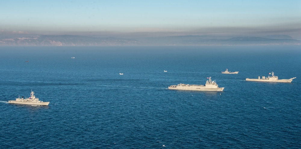 Partner nations sailing together