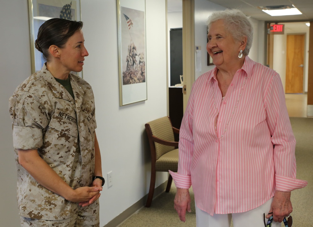 WWII veteran visits Ground Combat Element Integrated Task Force Marines