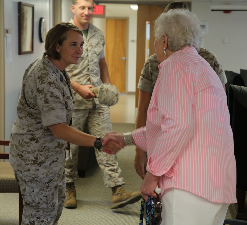 DVIDS - Images - WWII veteran visits Ground Combat Element Integrated ...