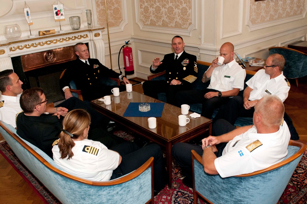 MCPON visits with Swedish chief of naval operations