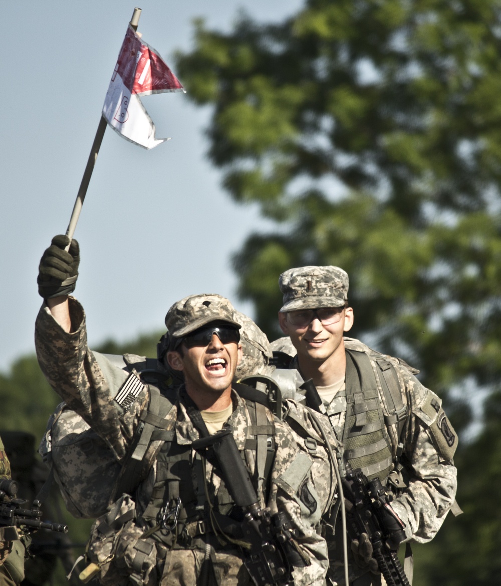 173rd Airborne Soldiers and Estonian scouts earn their spurs