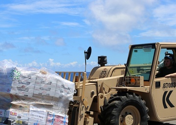 USS Comstock receives vertical replenishment