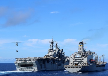 11th MEU and Makin Island ARG replenished at sea