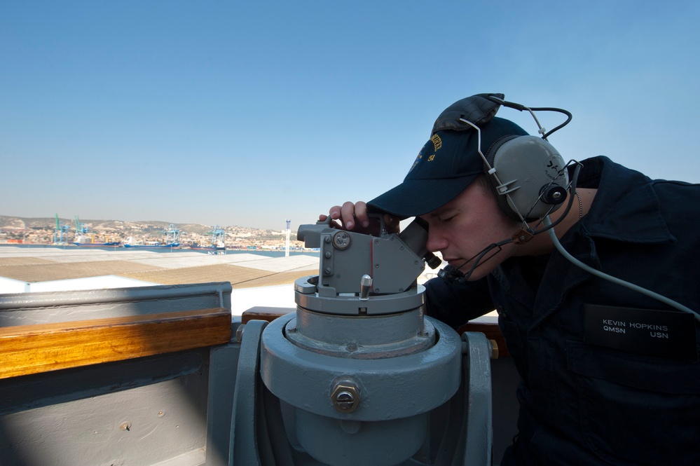 USS Arleigh Burke operations