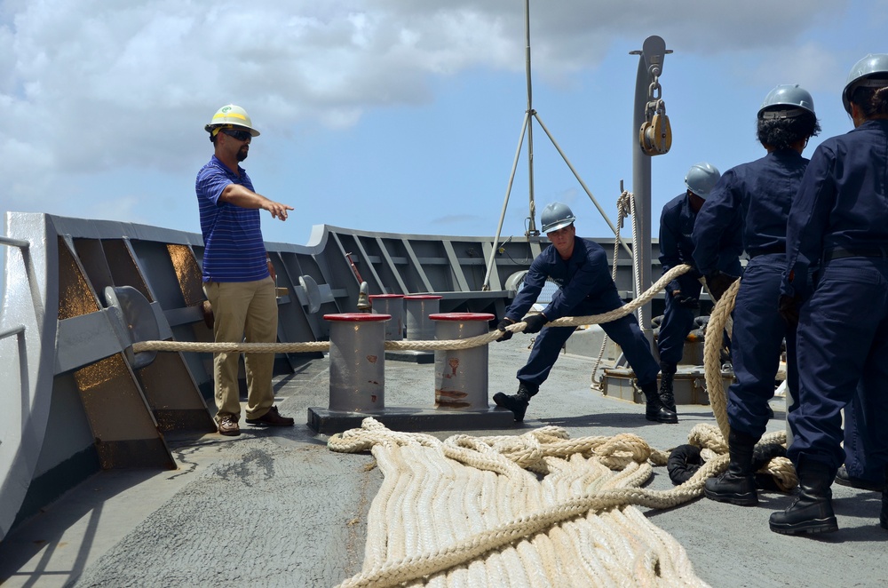 USS Frank Cable operations