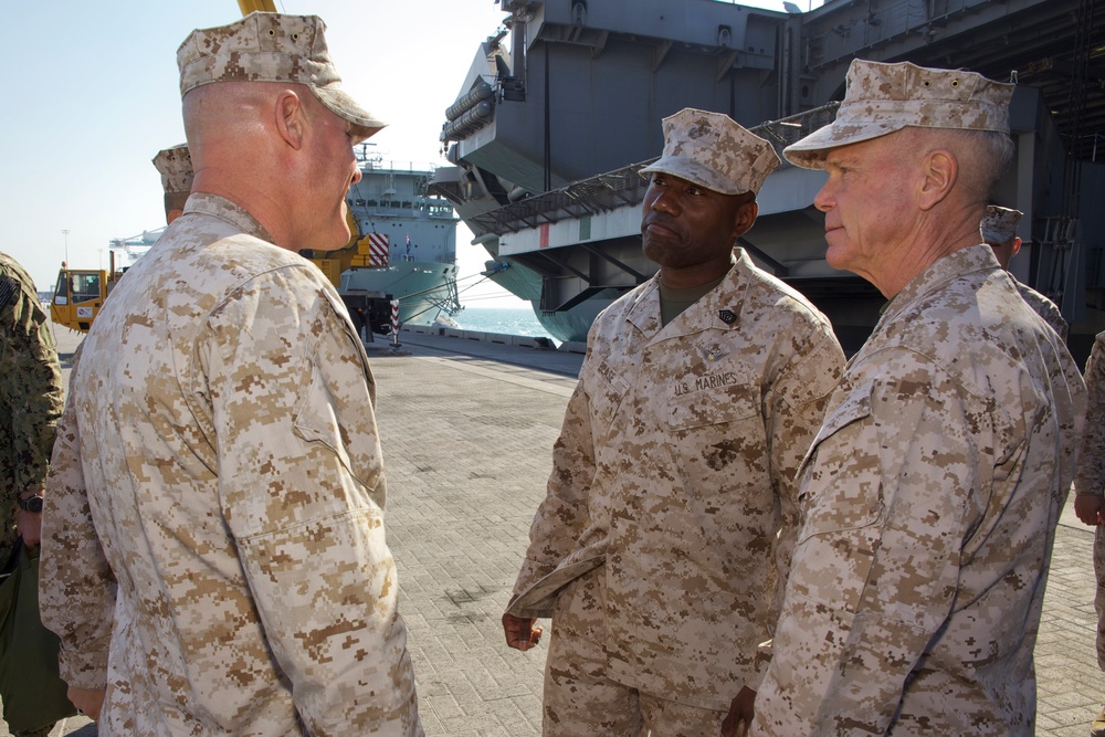 Marine Corps Commandant Visits Bahrain