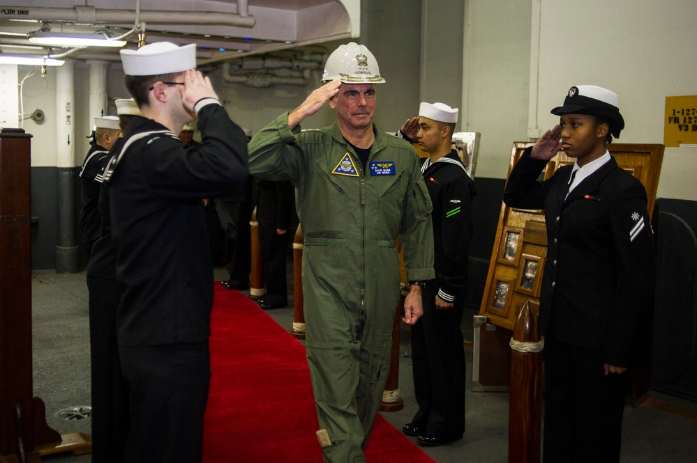 US Naval Air Forces commander visits USS George Washington