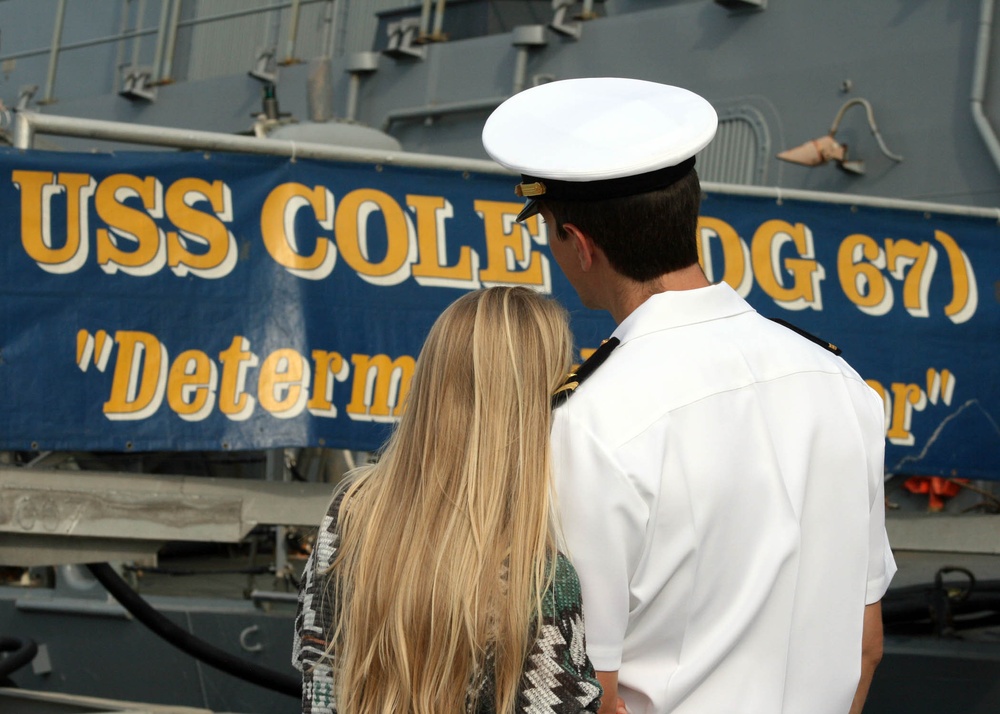 USS Cole deployment