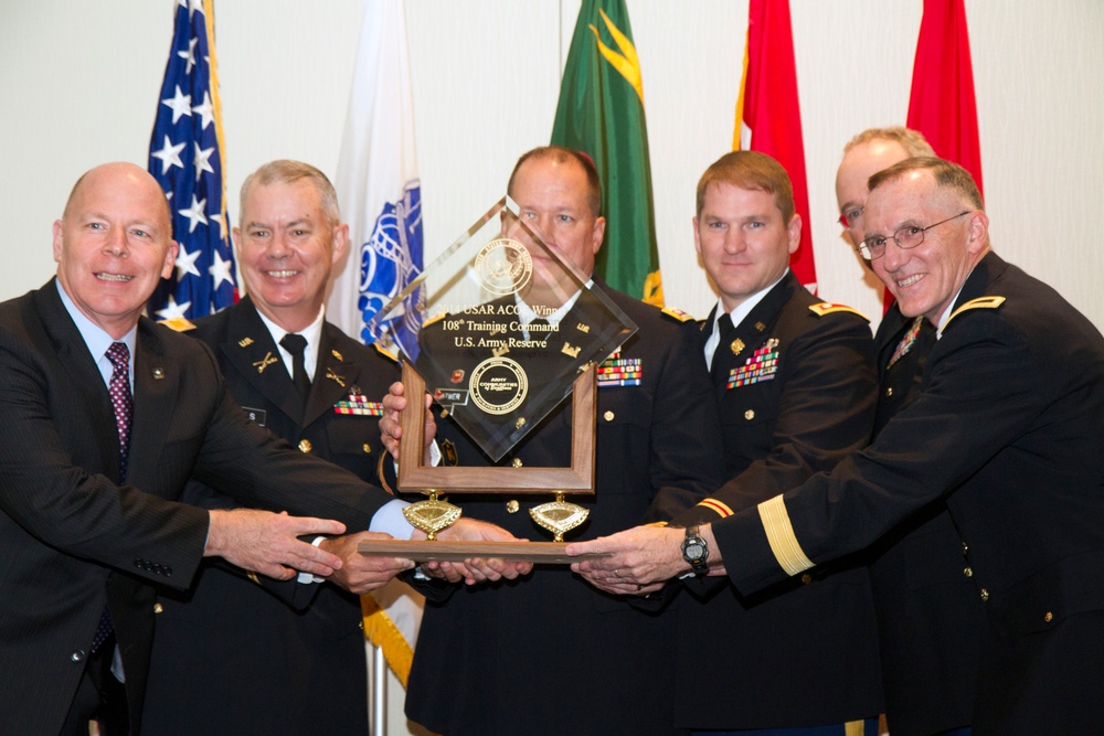 108th Training Command (IET) wins top prize at the 2014 Army Communities of Excellence Awards
