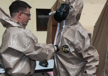 7th CSC CBRN Soldiers train Kosovo Hazmat Company