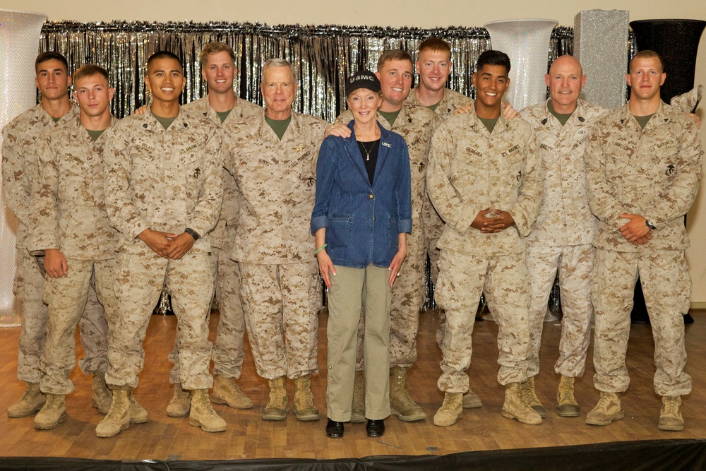 Marine Corps Commandant Visits Djibouti