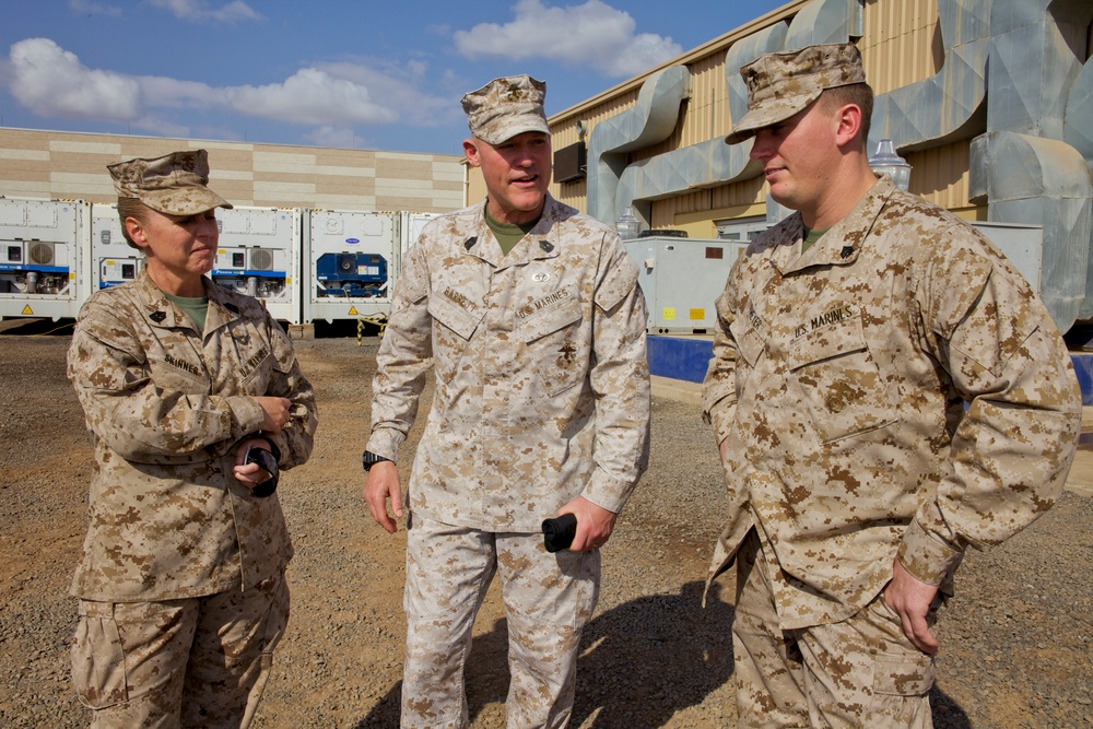 Marine Corps Commandant Visits Djibouti