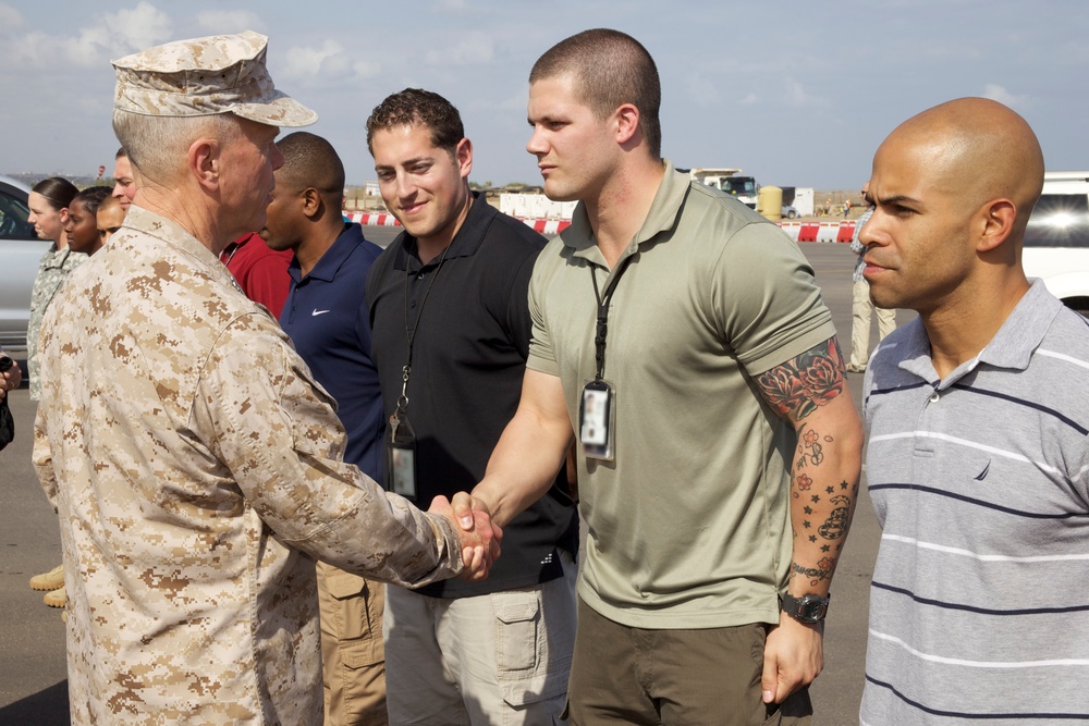 Marine Corps Commandant Visits Djibouti