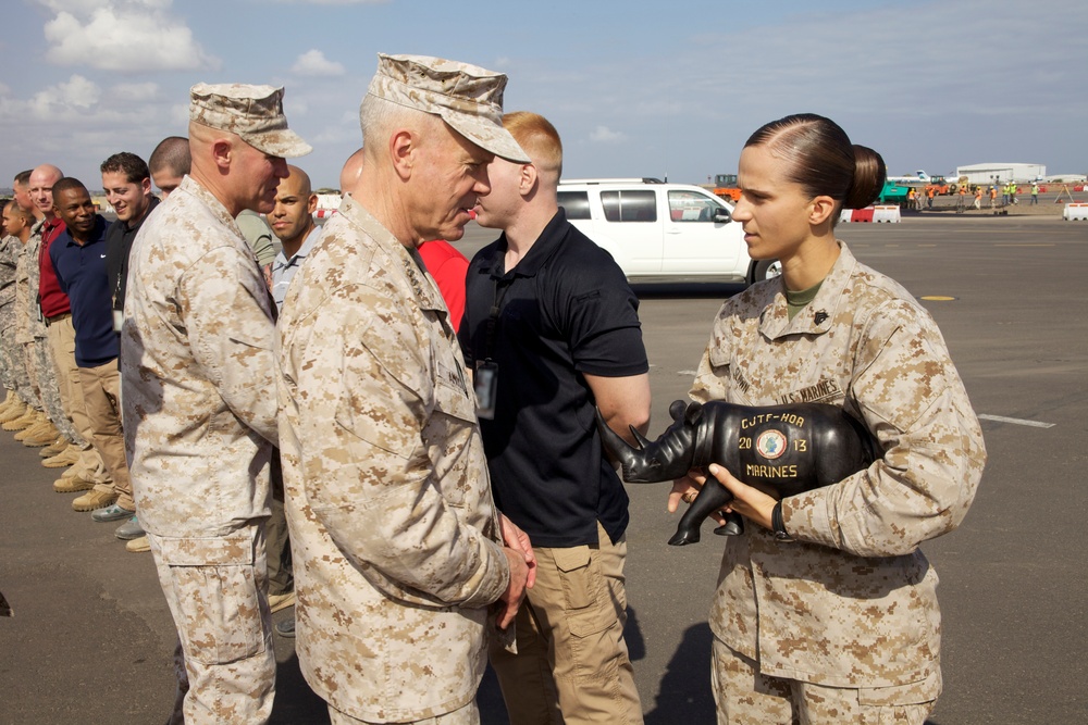 Marine Corps Commandant Visits Djibouti