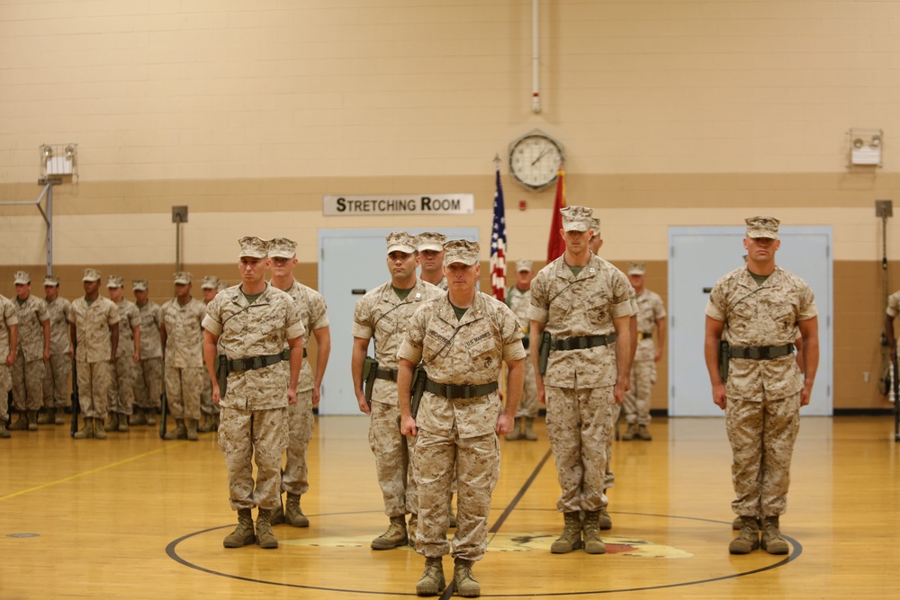 DVIDS - Images - H&S Bn Change Of Command Ceremony [Image 9 Of 26]