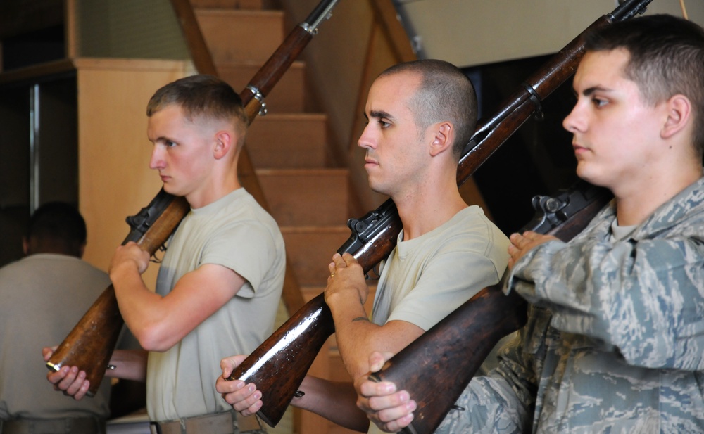 Airmen guard honor of tradition