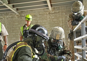 Sledgehammer Soldiers support Marines, Sailors in one-of-a-kind training