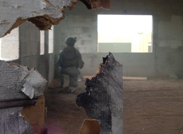 Assaultmen with 2/5 improve breaching abilities in Combat Town 25