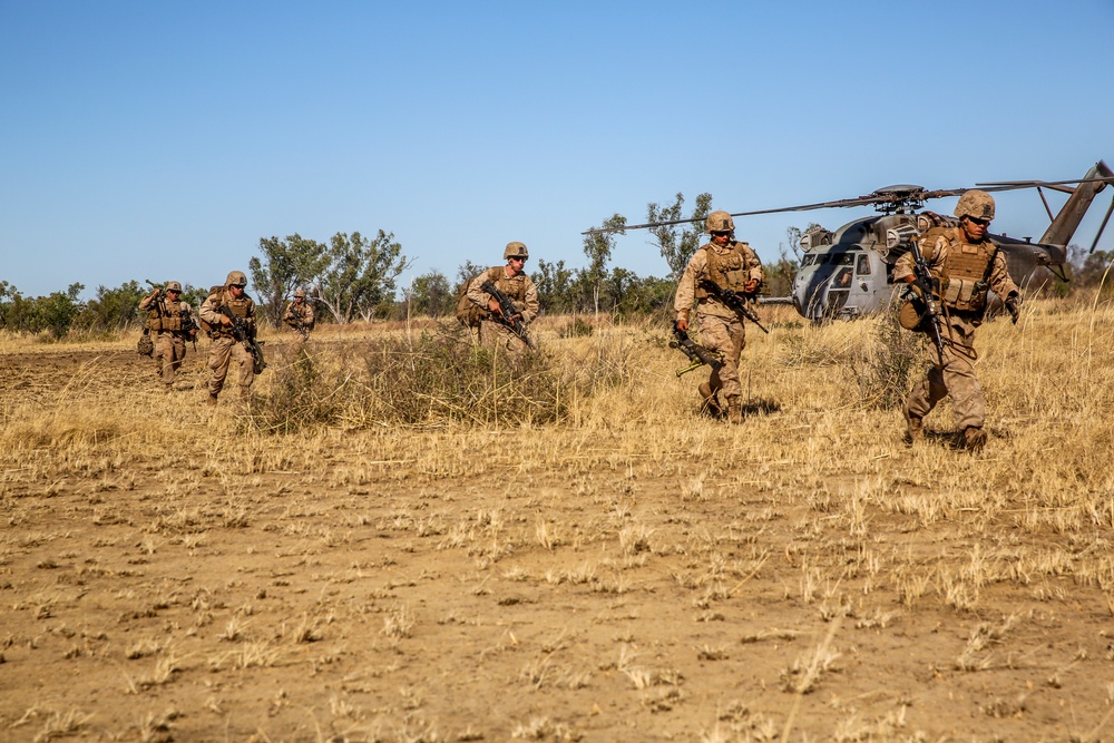 MRF-D's Bravo Company executes Koolendong 2014 as a team
