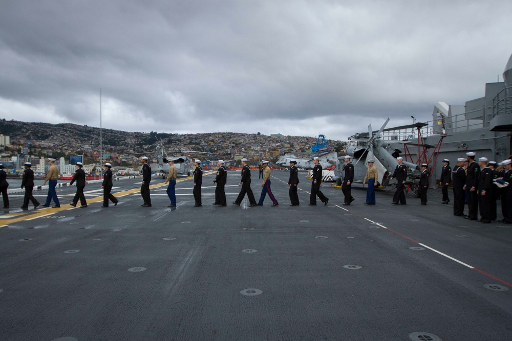 USS America arrives in Chile