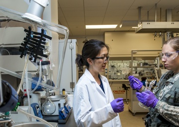 Army Reserve delivers solutions to the STEM problem