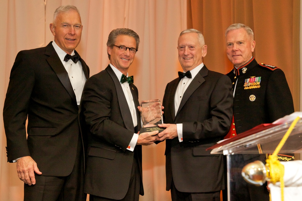 Marine Corps Commandant Attends Semper Fidelis Award Ceremony