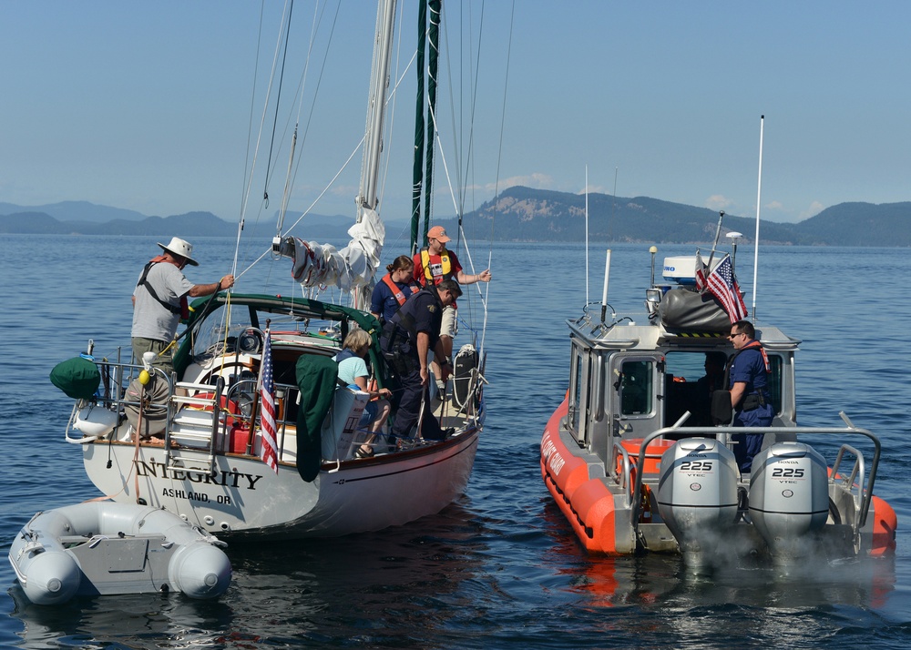 Coast Guard Station Bellingham and Royal Canadian Mounted Police conduct Shiprider operations