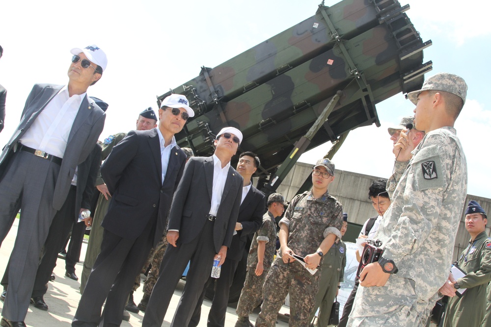 KATUSA briefs South Korea's MND on US Patriot missiles