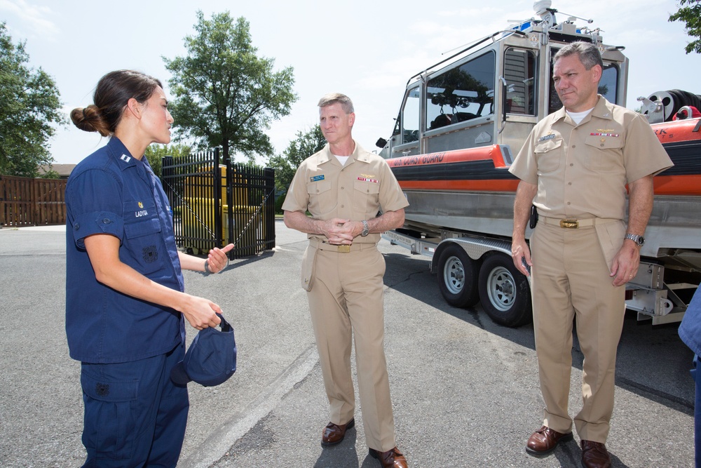 Coast Guard briefs Naval District Washington commandant