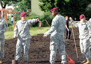 173rd Airborne Brigade paratroopers clear way for Estonian school playground