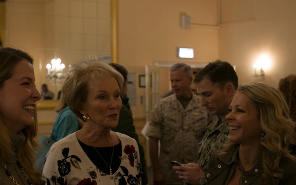 Commandant visits Stuttgart Marines for final time
