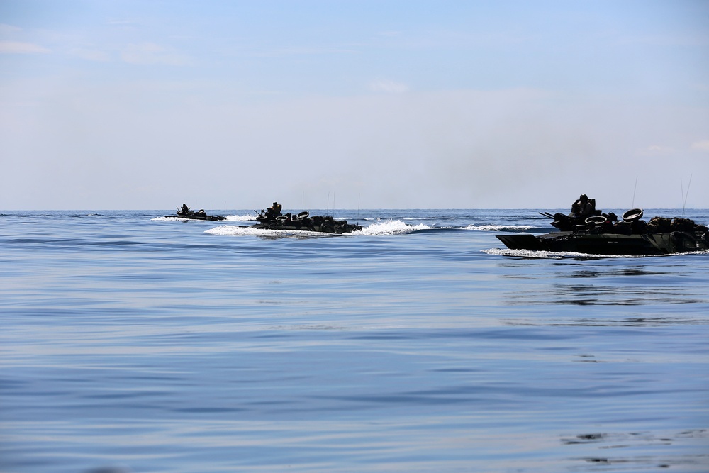 11th MEU and Malaysian Armed Forces conduct MALUS AMPHEX 14