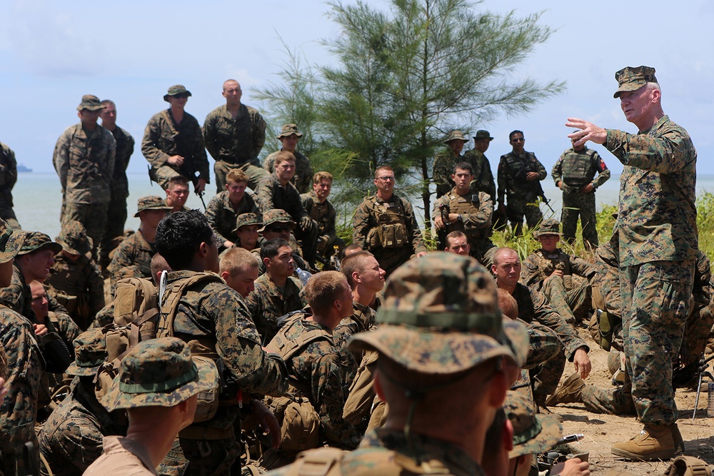 11th MEU and Malaysian Armed Forces conduct MALUS AMPHEX 14