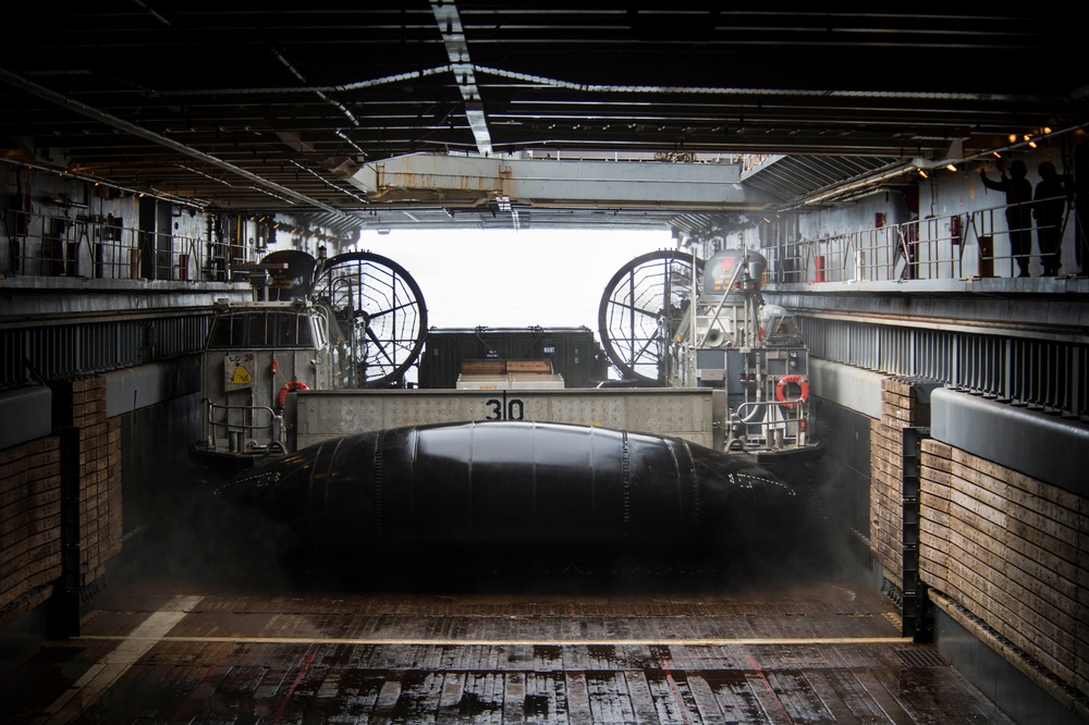 NBU 7 LCAC embarks well deck