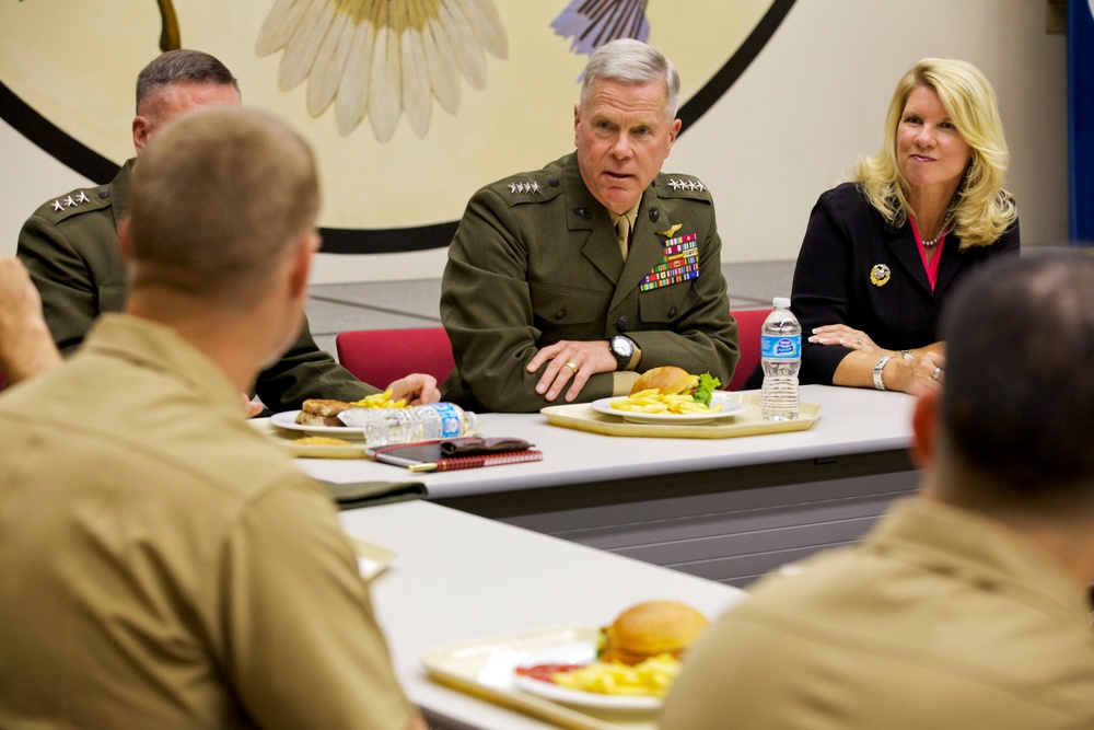 Marine Corps Commandant Visits Tokyo, Japan