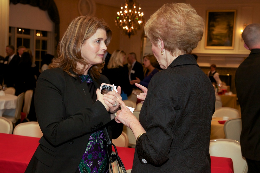 Marine Corps Commandant Attends Marine Corps Aviation Association Dinner