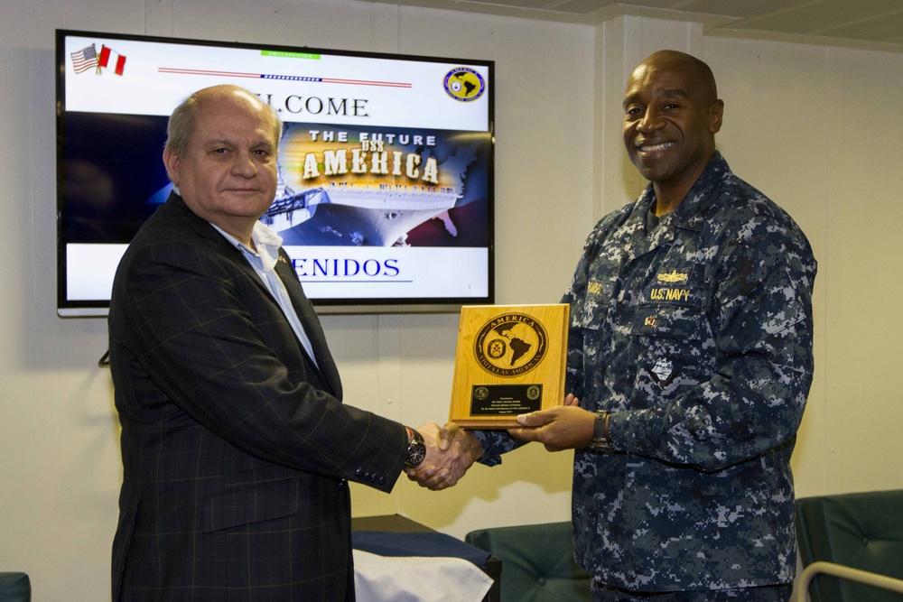 SPMAGTF-South participates in Peruvian leadership conference aboard USS America