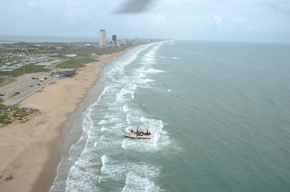 Mexican shrimper Jackie C. aground on South Padre Island