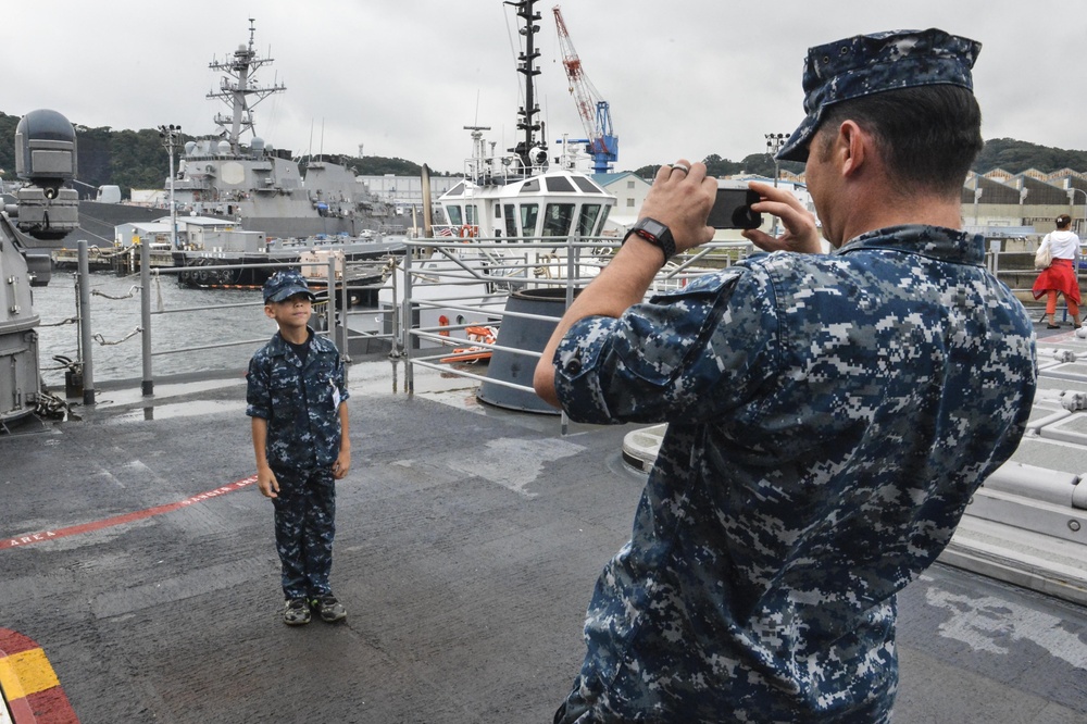 USS Antietam operations