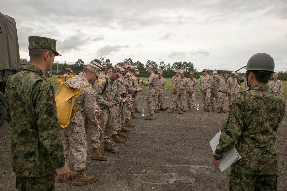 JGSDF, US Marines train for emergency