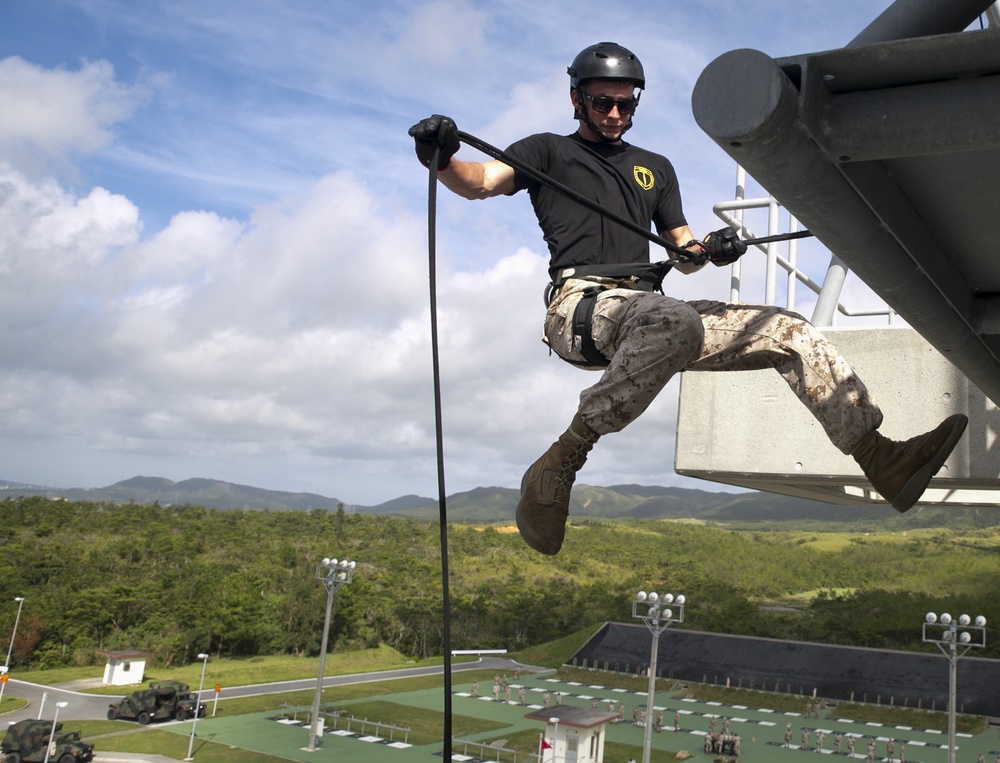 Air to Ground: Marine Corps Rappelling, Part 1