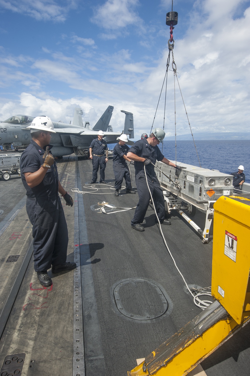 Sailors prep ESSM for launch