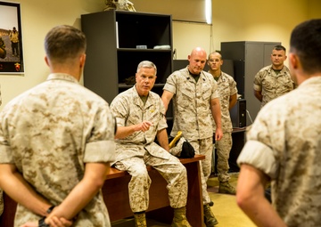 Commandant, Sergeant Major of the Marine Corps visits SP-MAGTF Africa