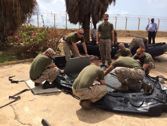 SP-MAGTF Africa 14 Marines, Coastguardsmen, Senegalese Companie de Fusilier Marine Commandos train-the-trainer