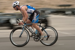 Warrior athletes gear up during cycling competition